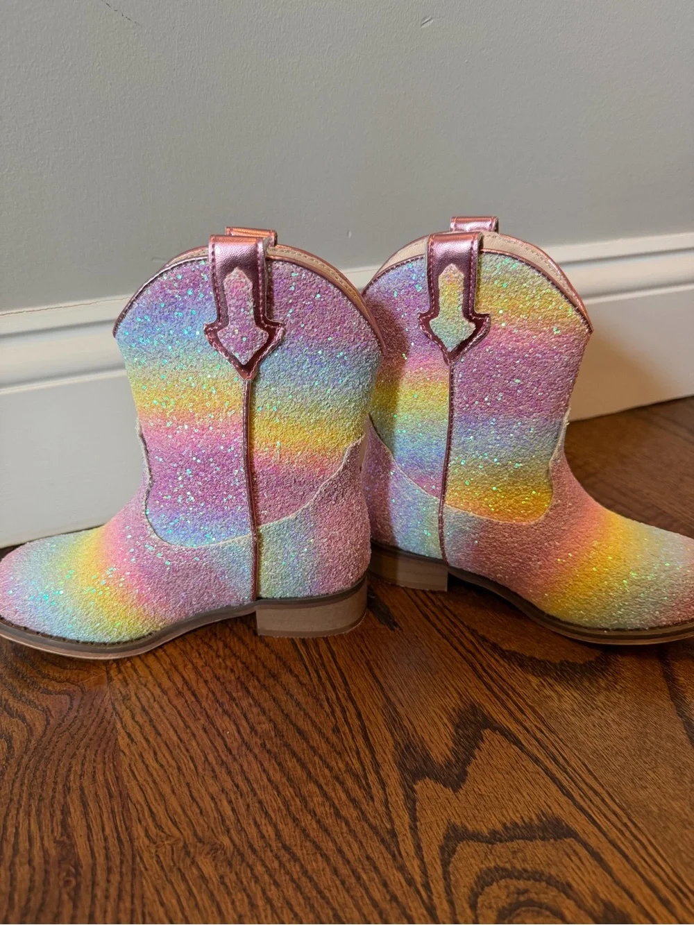 Like new! Toddler girls rainbow cowgirl boots!